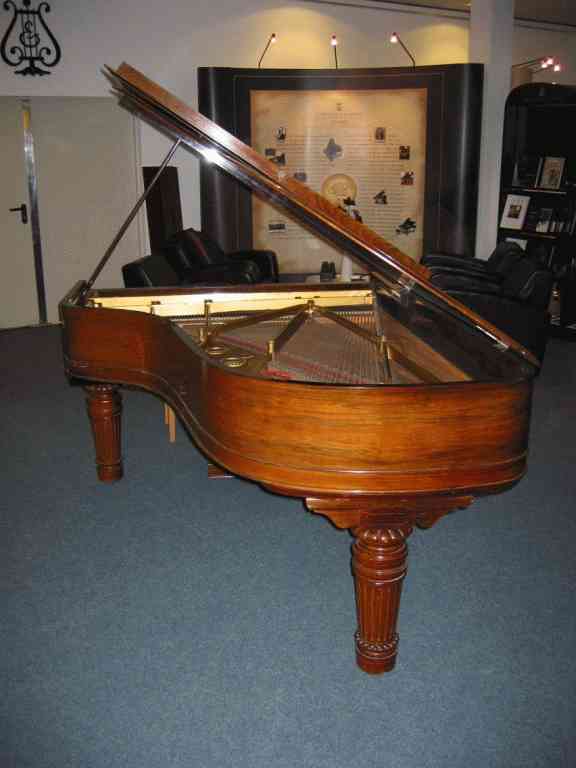 Steinway & Sons Nr. 89520